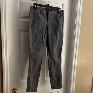 Old Navy Charcoal Pixie Pants